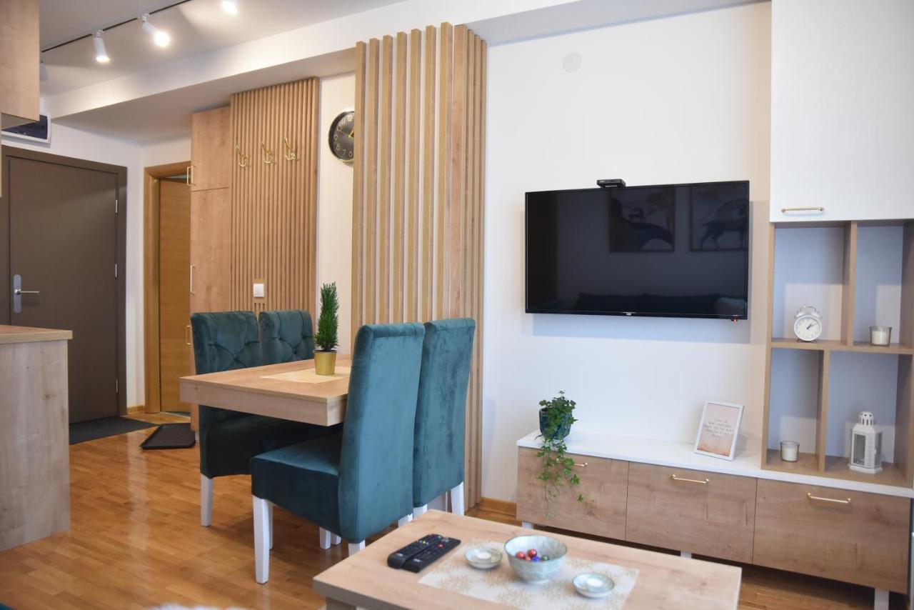 Apartman Lucija 9D57 Kraljevi Cardaci كوباونيك المظهر الخارجي الصورة
